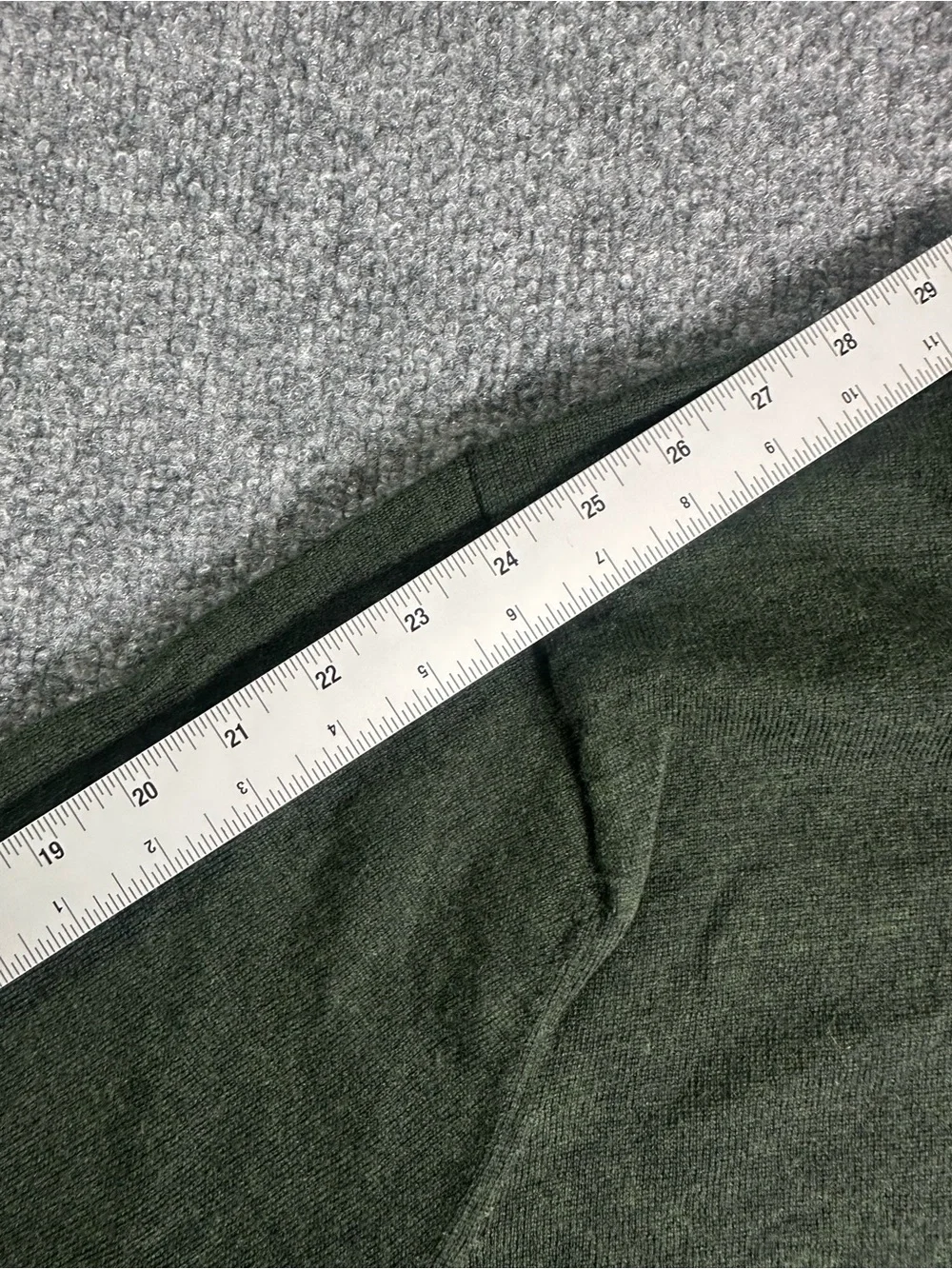 Jos. A. Bank Men's Quarter-Zip Sweater in Forest Green 100% Merino Wool